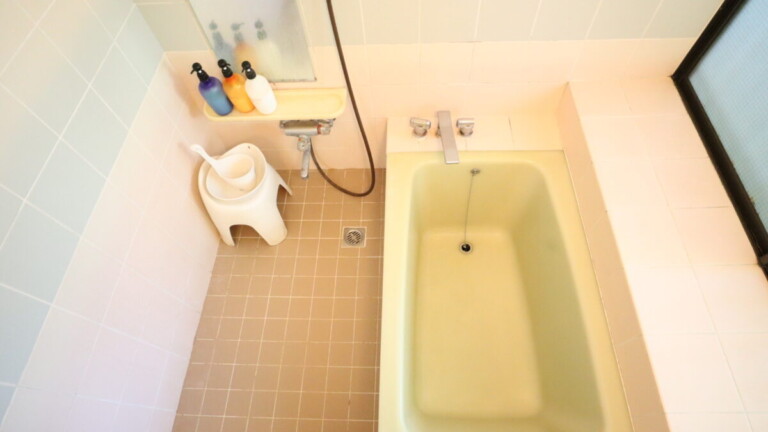 浴室です。 江の島にある古民家旅館の浴室