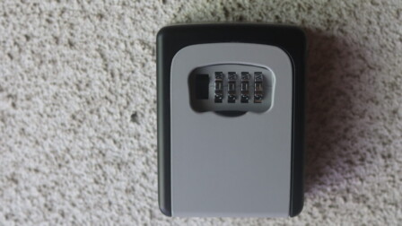 キーボックス 湘南の貸切にできる古民家旅館のキーボックス