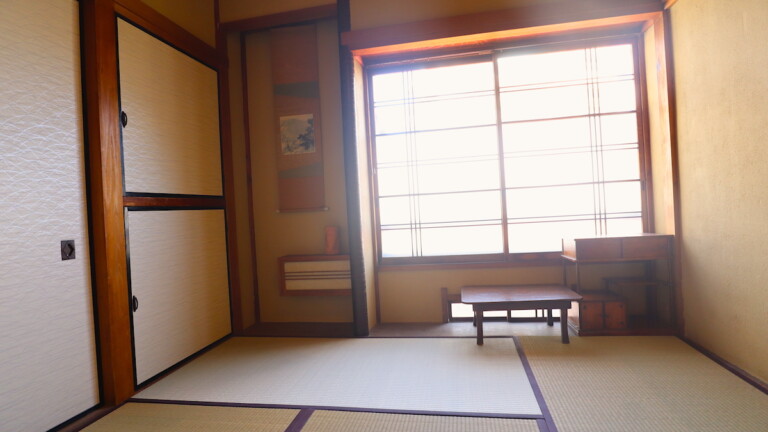 文豪の書斎風の部屋 文豪の書斎風の撮影スタジオの和室